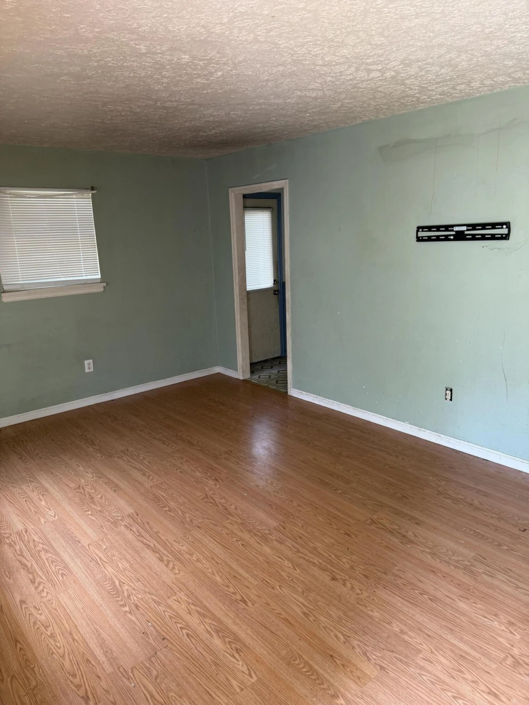 919 Glenn Ridge RD NW - Photo 2