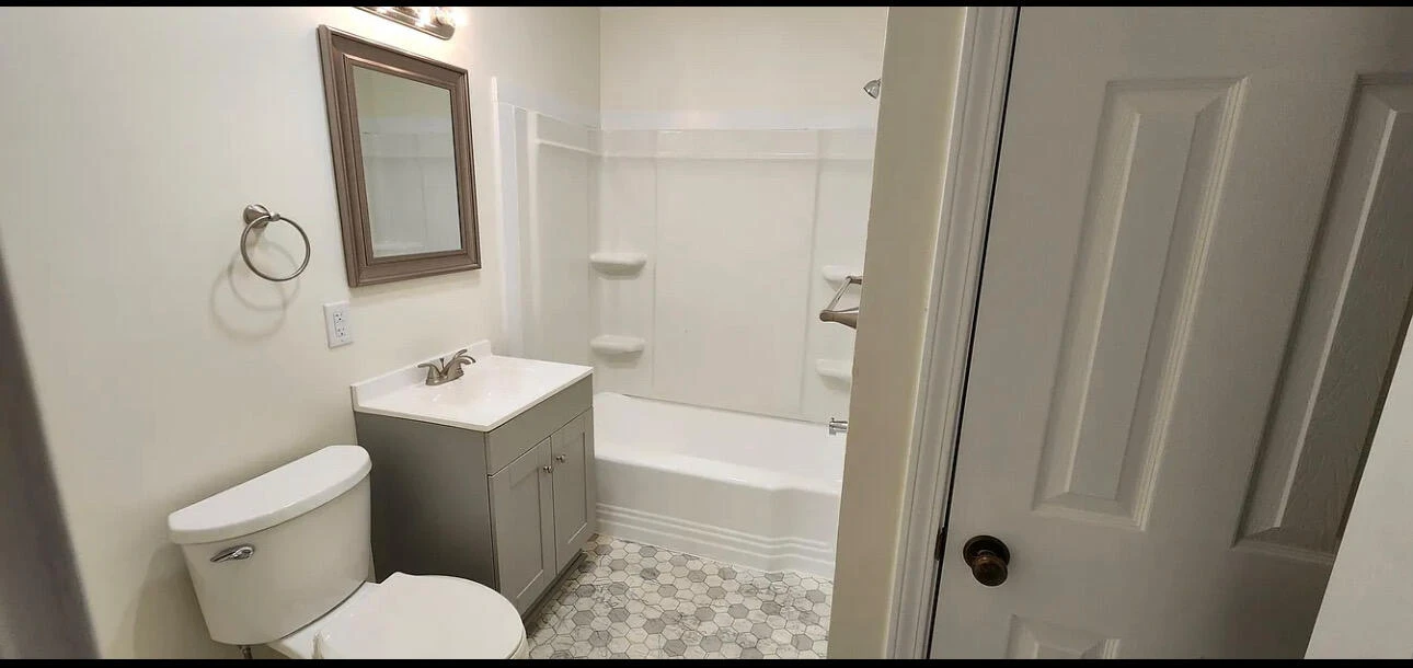 1602 Campbell AVE SE - Photo 15