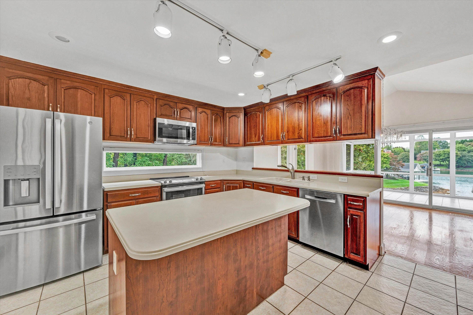 30 Island Green CIR #22 - Photo 18