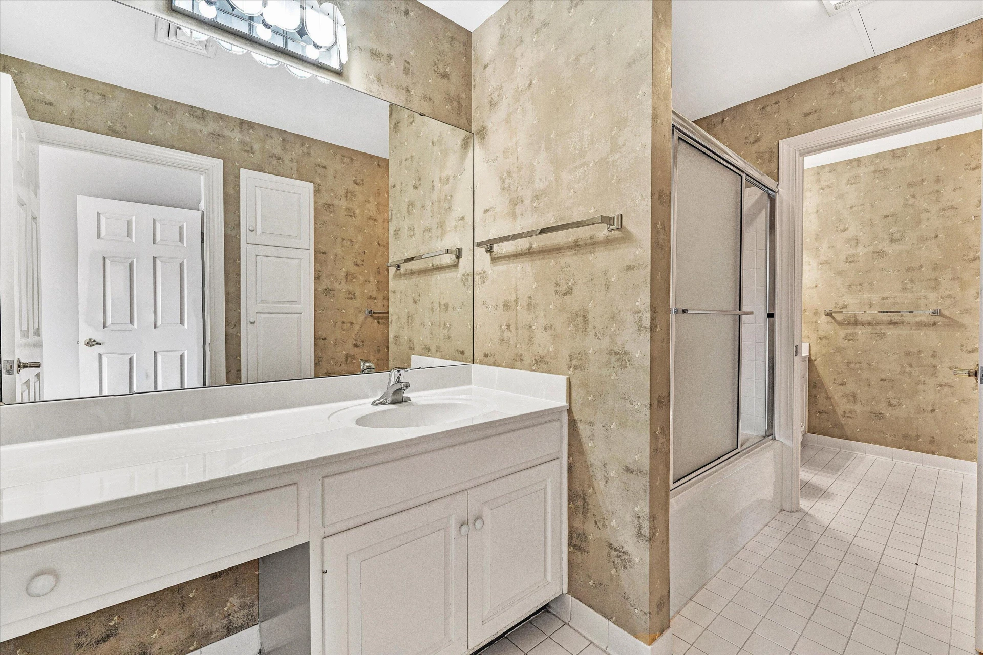 30 Island Green CIR #22 - Photo 37