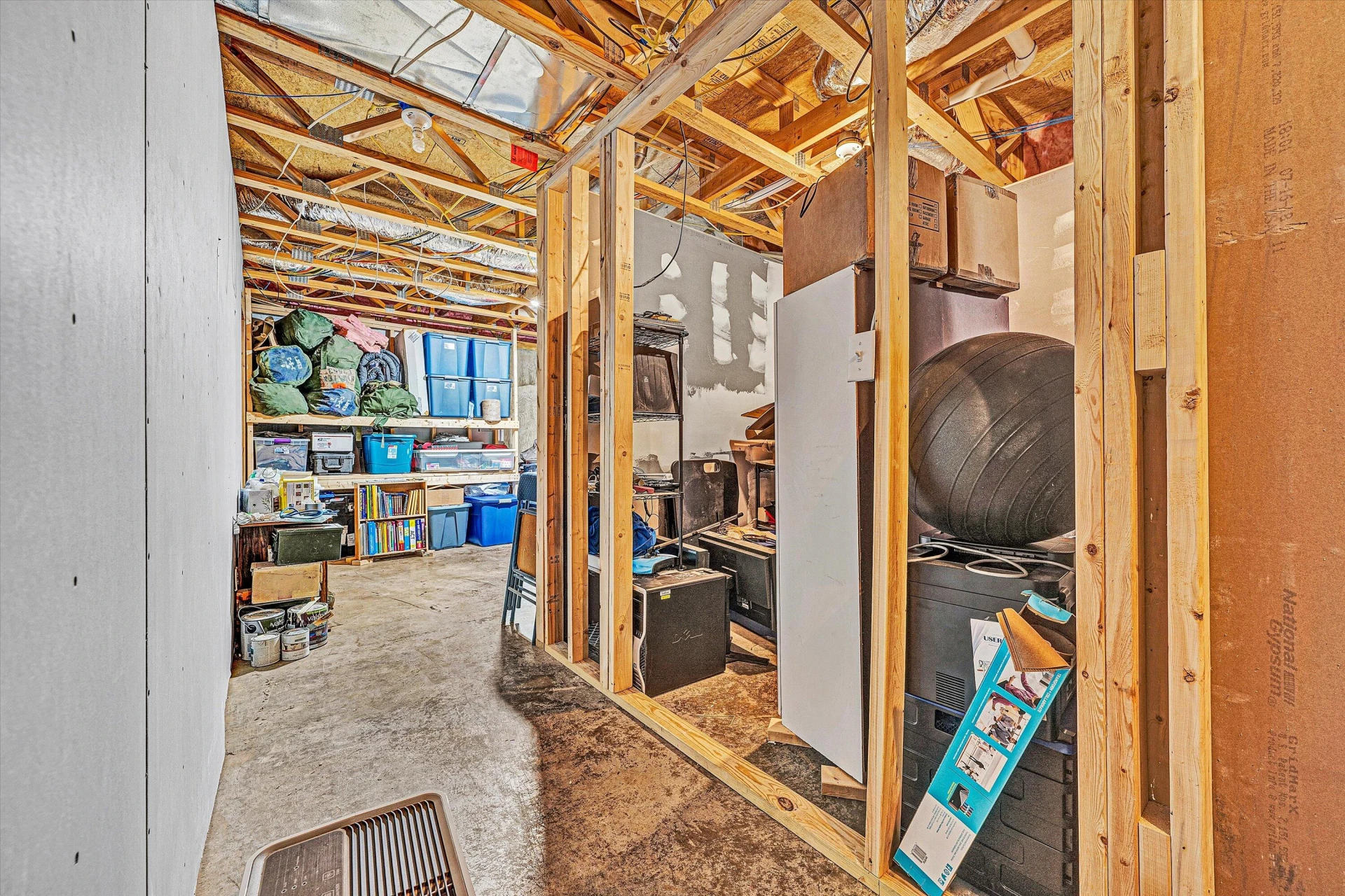 5036 Buffalo CIR - Photo 40