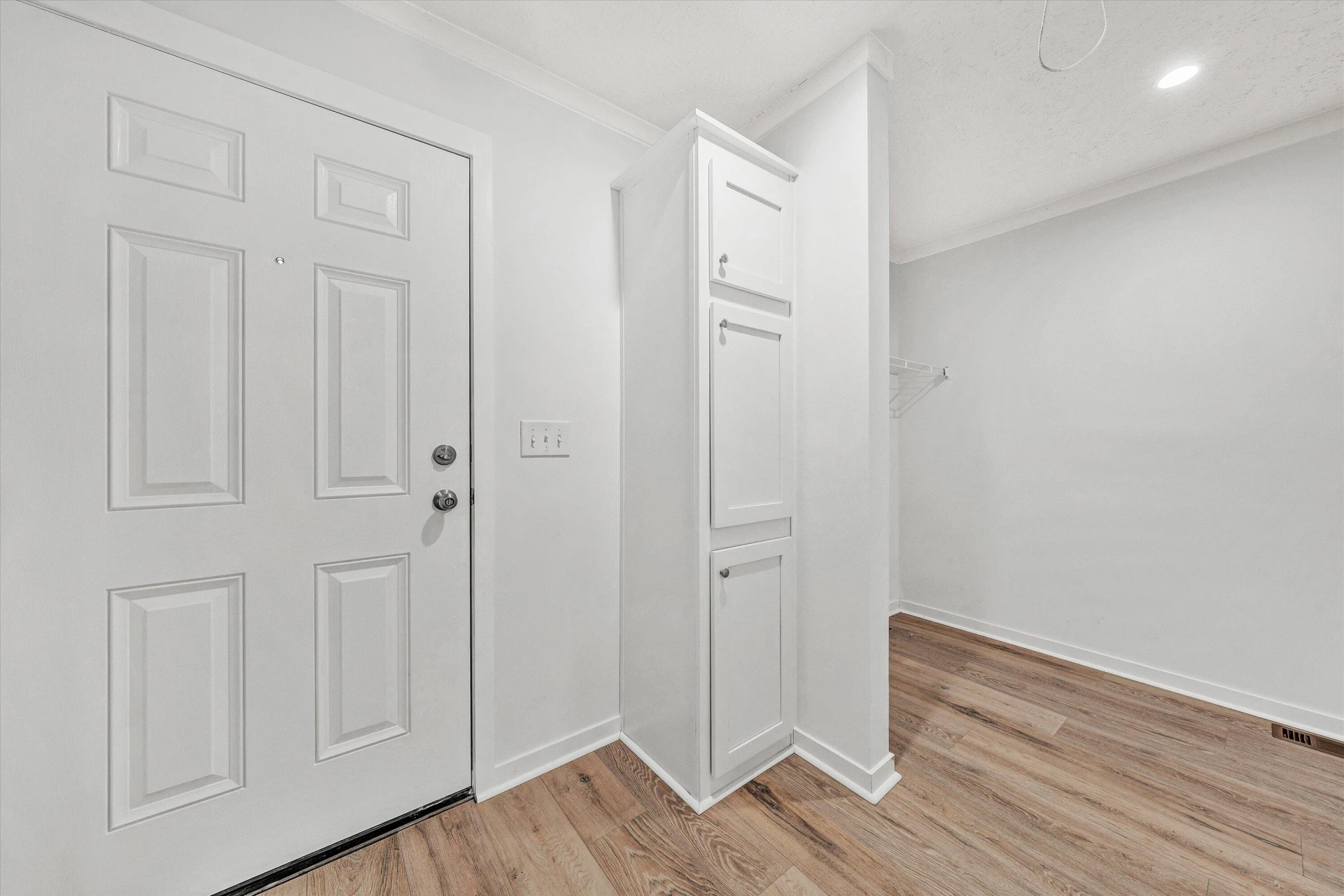 971 Waters Edge DR - Photo 19