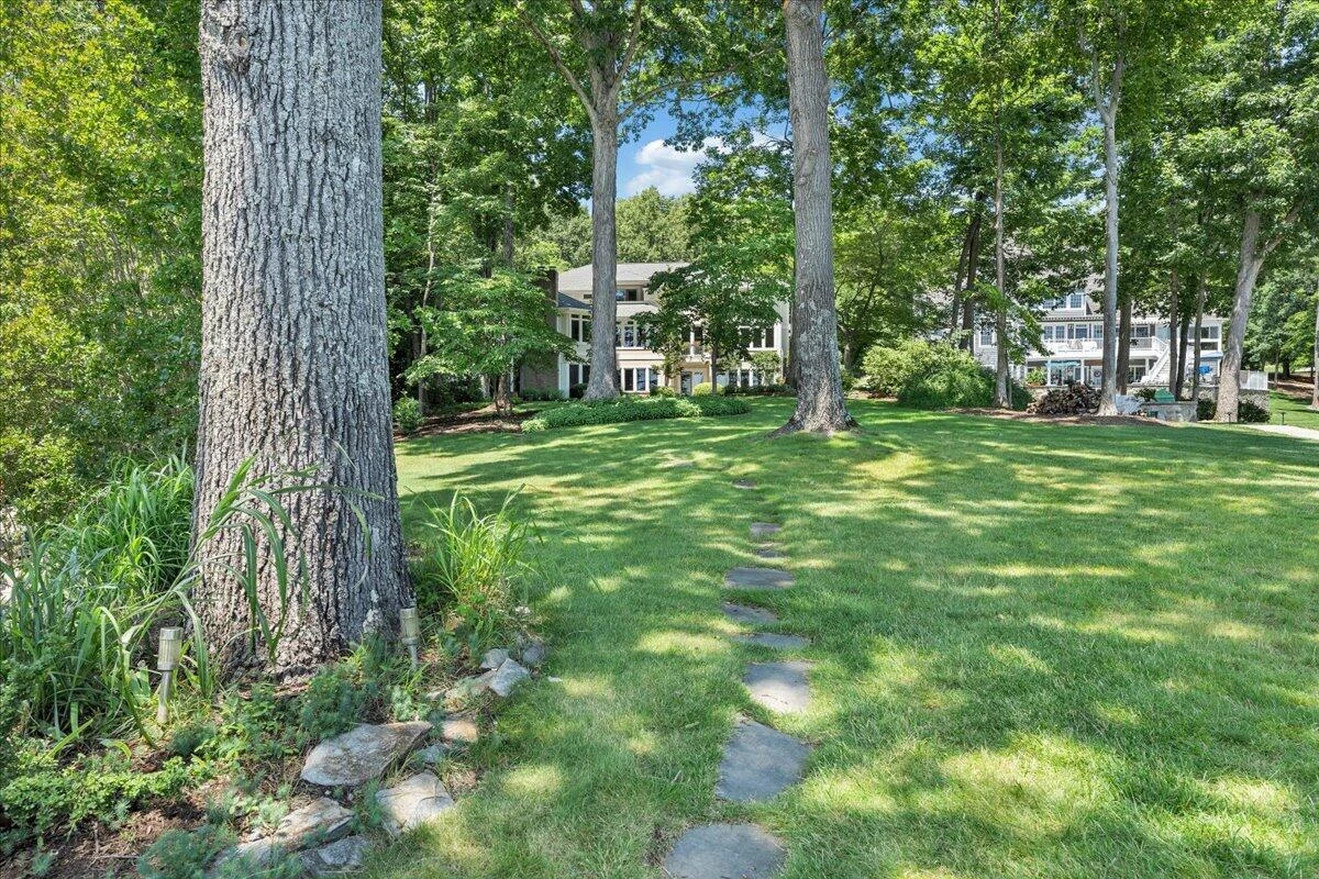 574 Waverly LN - Photo 113