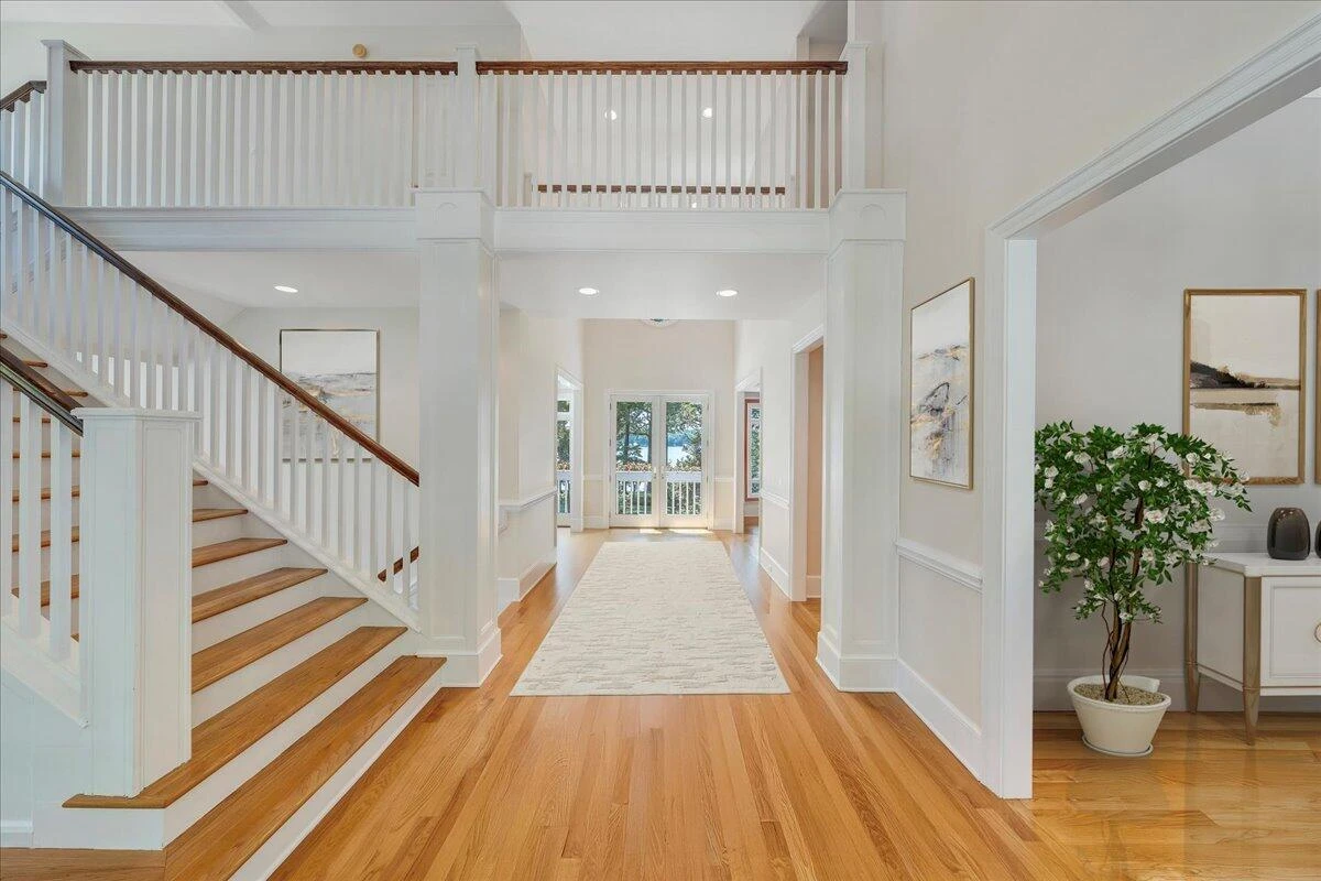 574 Waverly LN - Photo 14