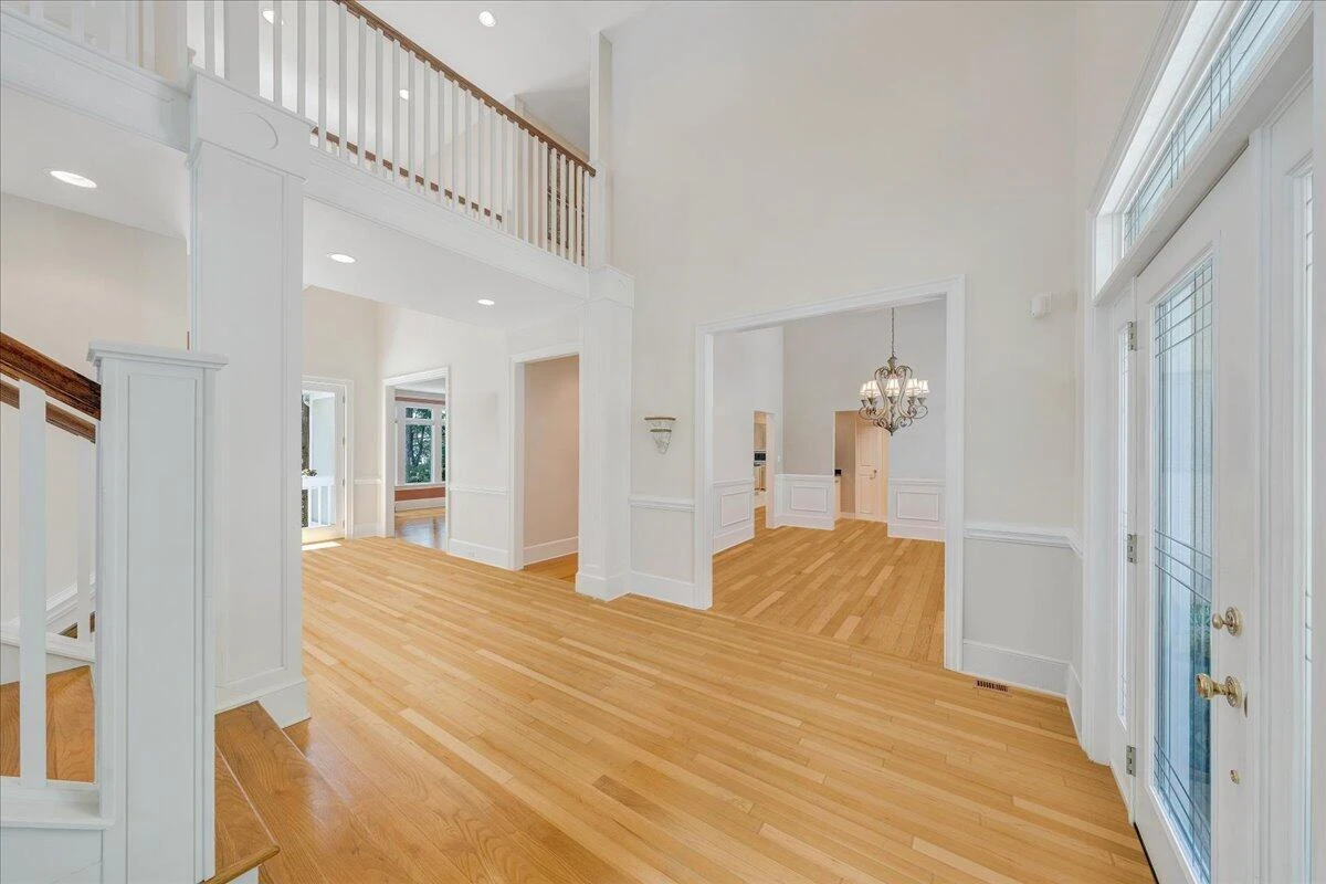 574 Waverly LN - Photo 17