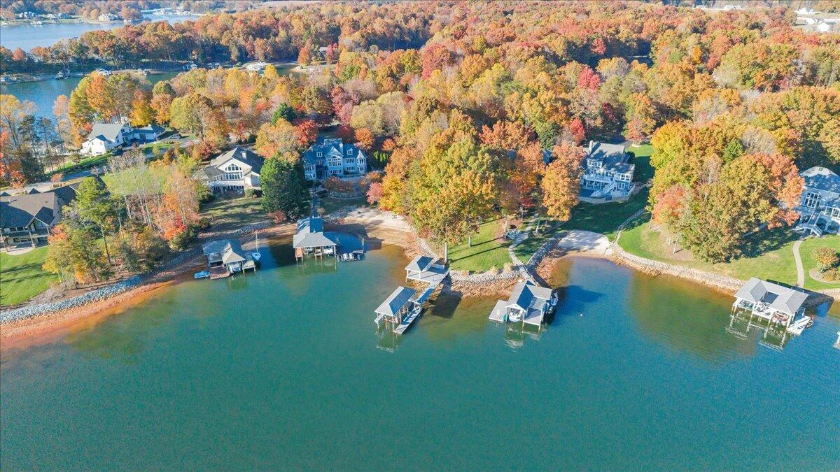 574 Waverly LN - Photo 177
