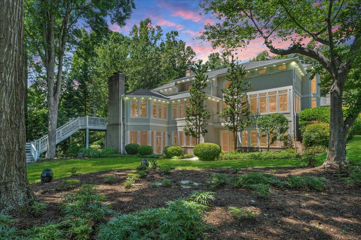574 Waverly LN - Photo 8