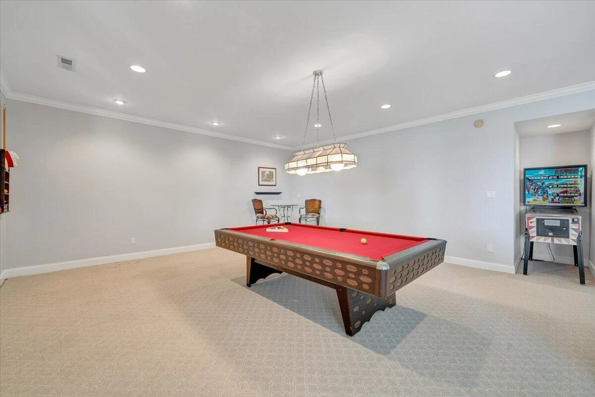 574 Waverly LN - Photo 80