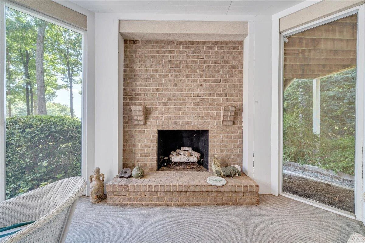 574 Waverly LN - Photo 85