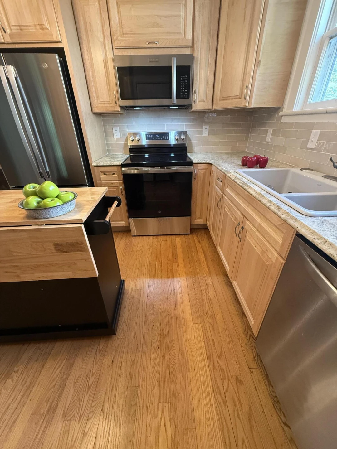 2506 Rosalind AVE SW - Photo 11
