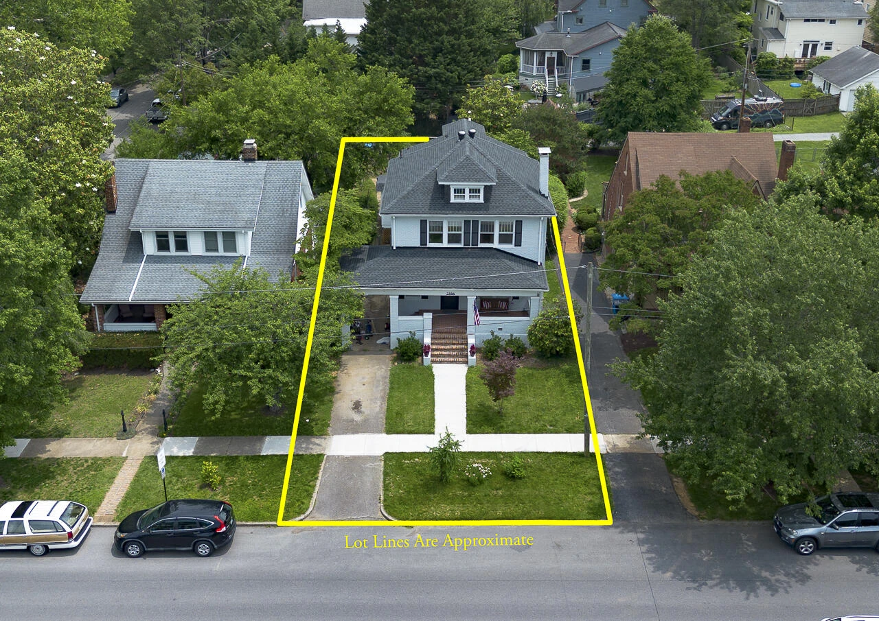 2506 Rosalind AVE SW - Photo 6