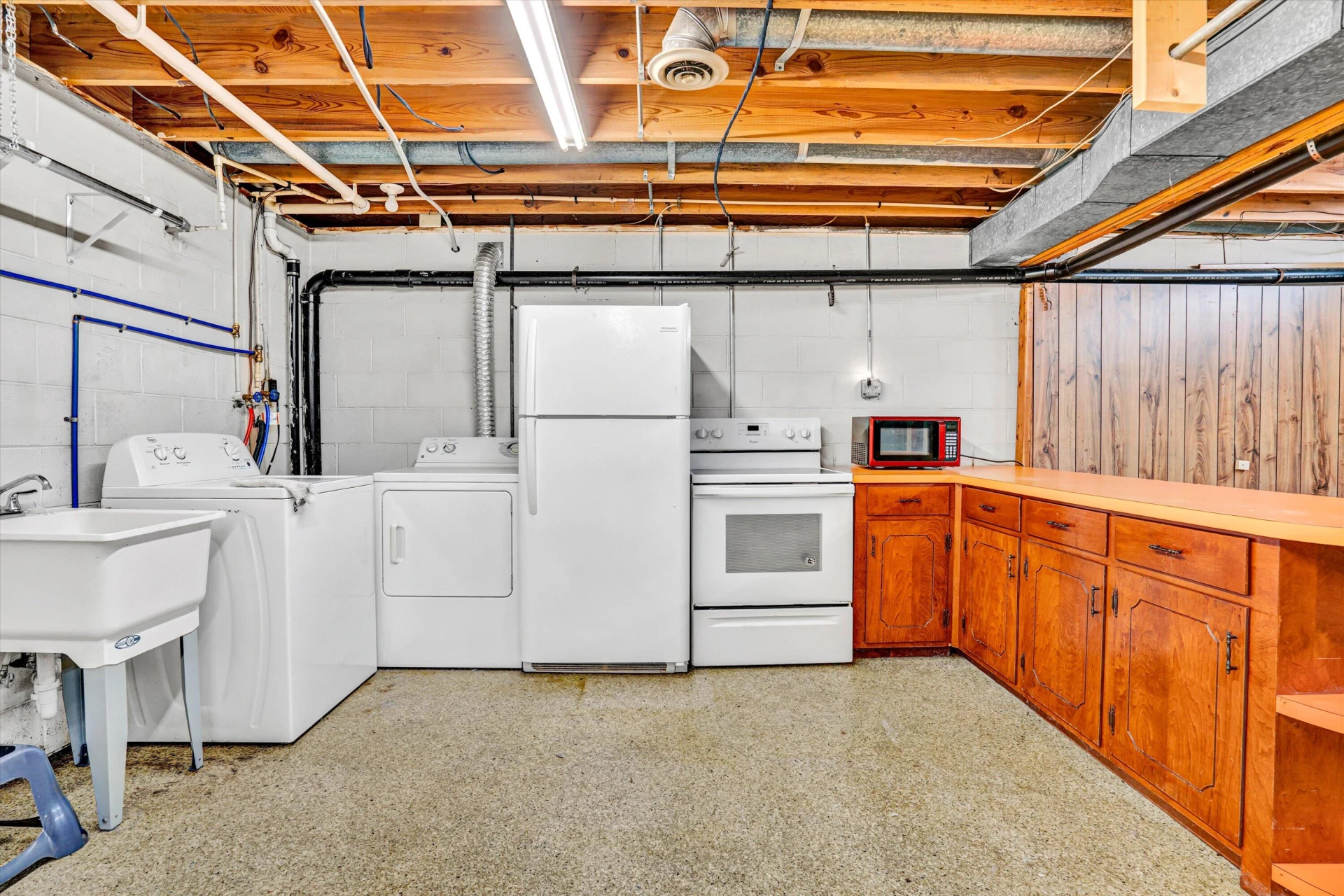 581 Ben Annie RD - Photo 35