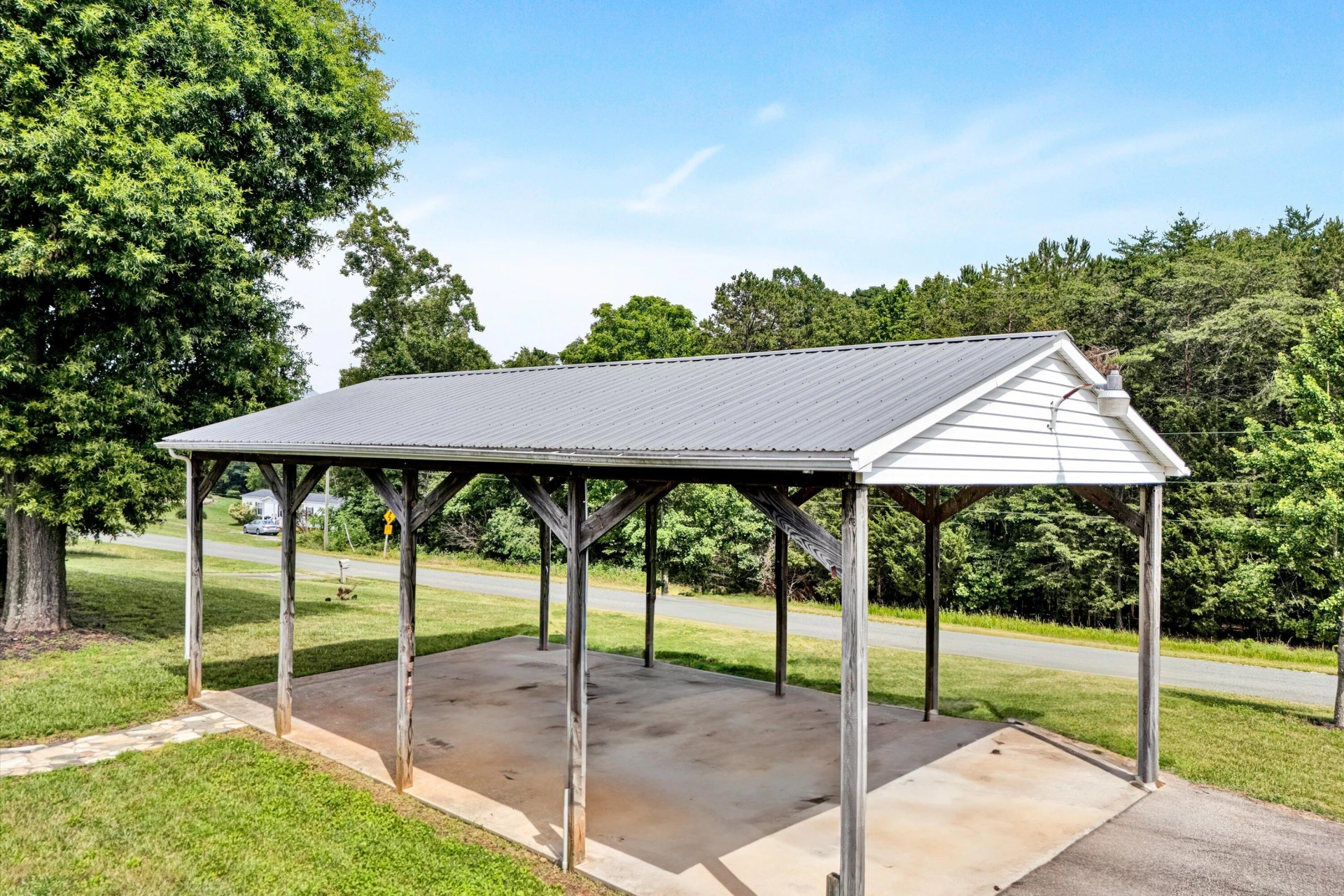 581 Ben Annie RD - Photo 48