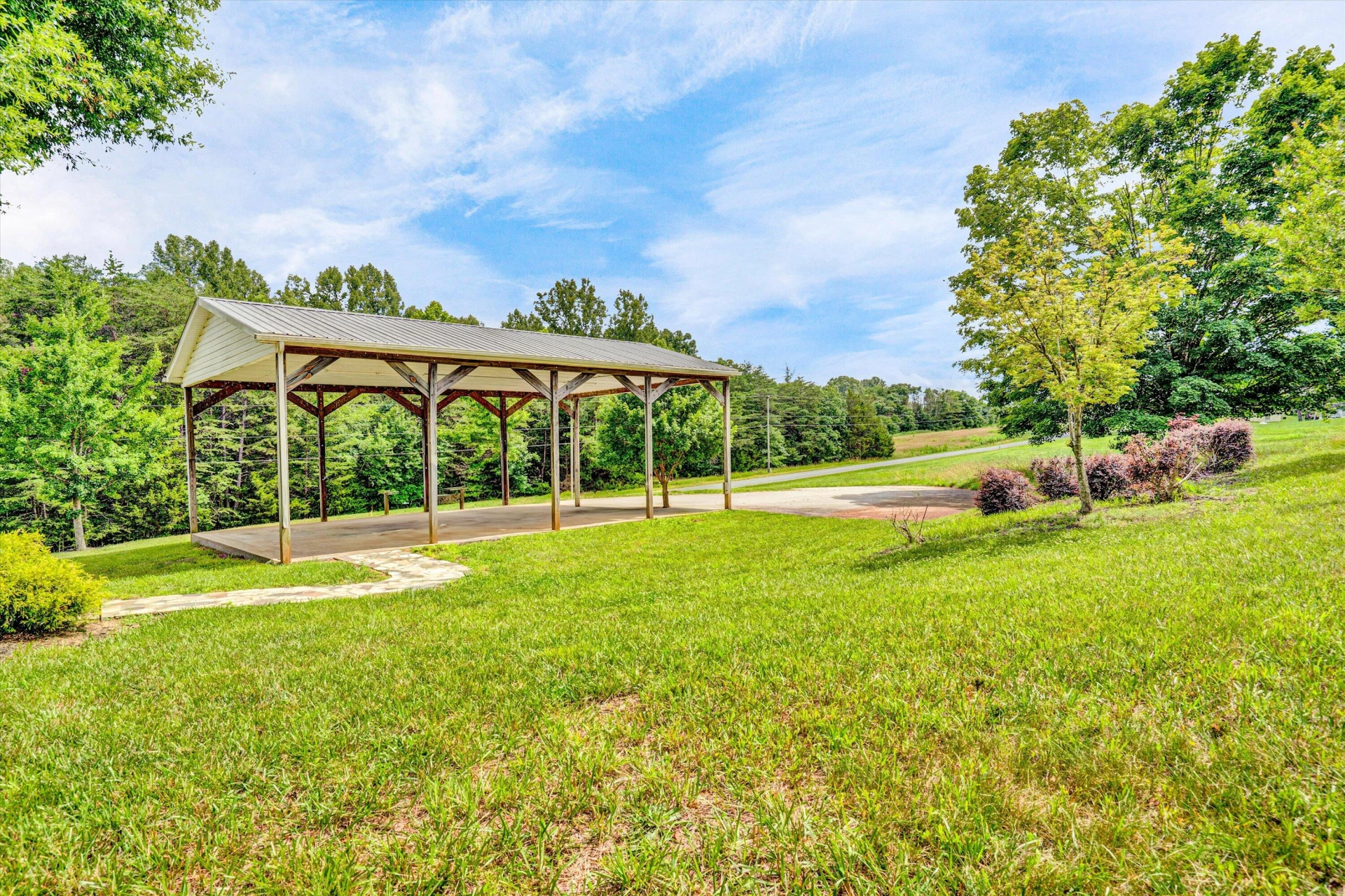 581 Ben Annie RD - Photo 49