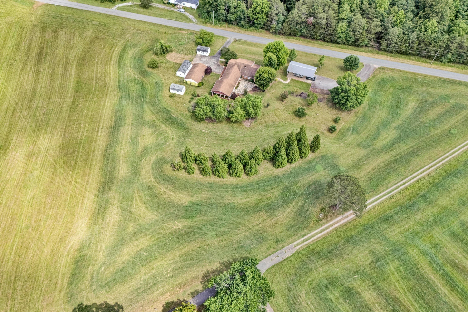 581 Ben Annie RD - Photo 55