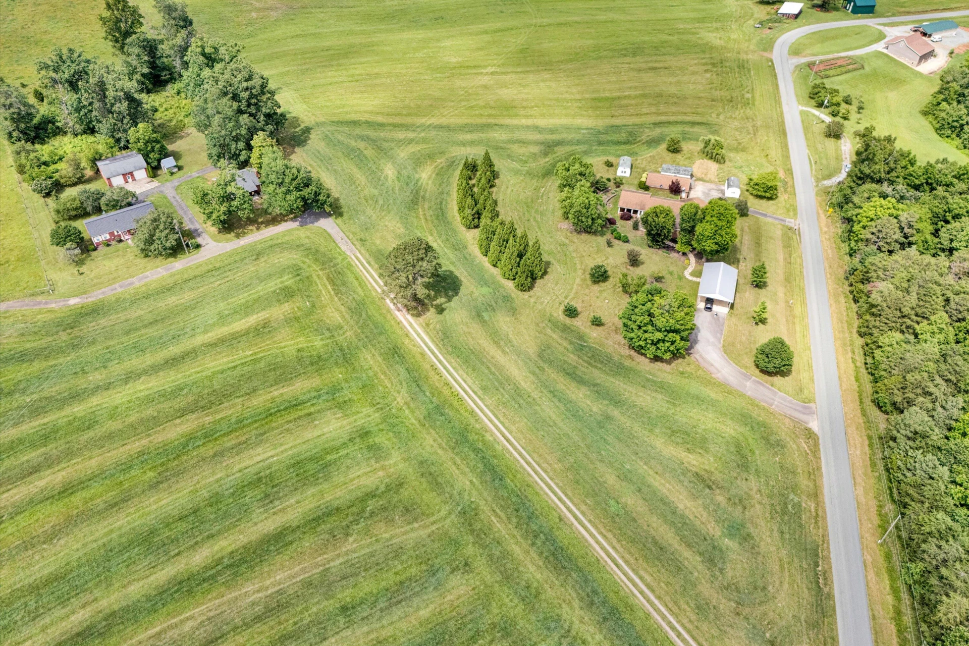 581 Ben Annie RD - Photo 57