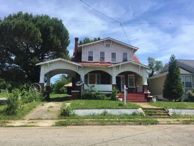 2229 Hanover AVE NW
