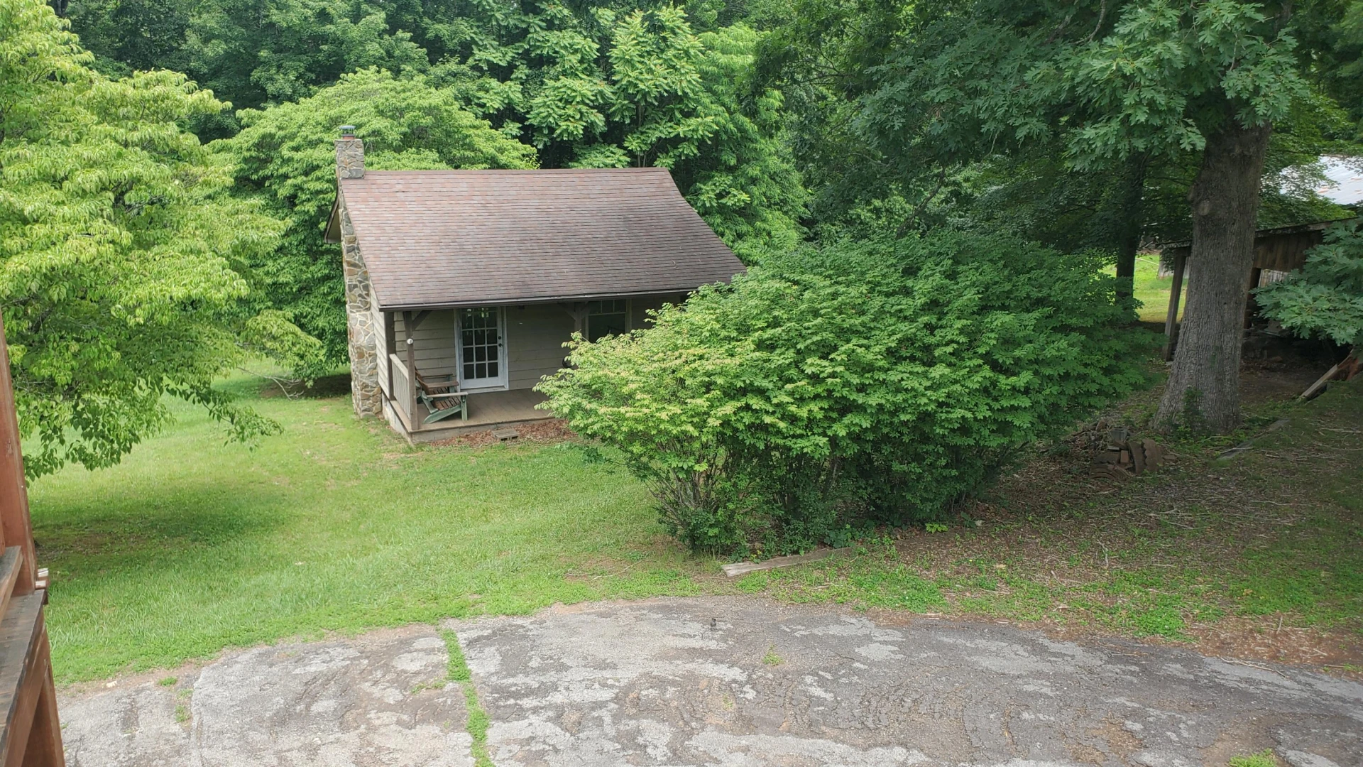 1359 Longview DR - Photo 29