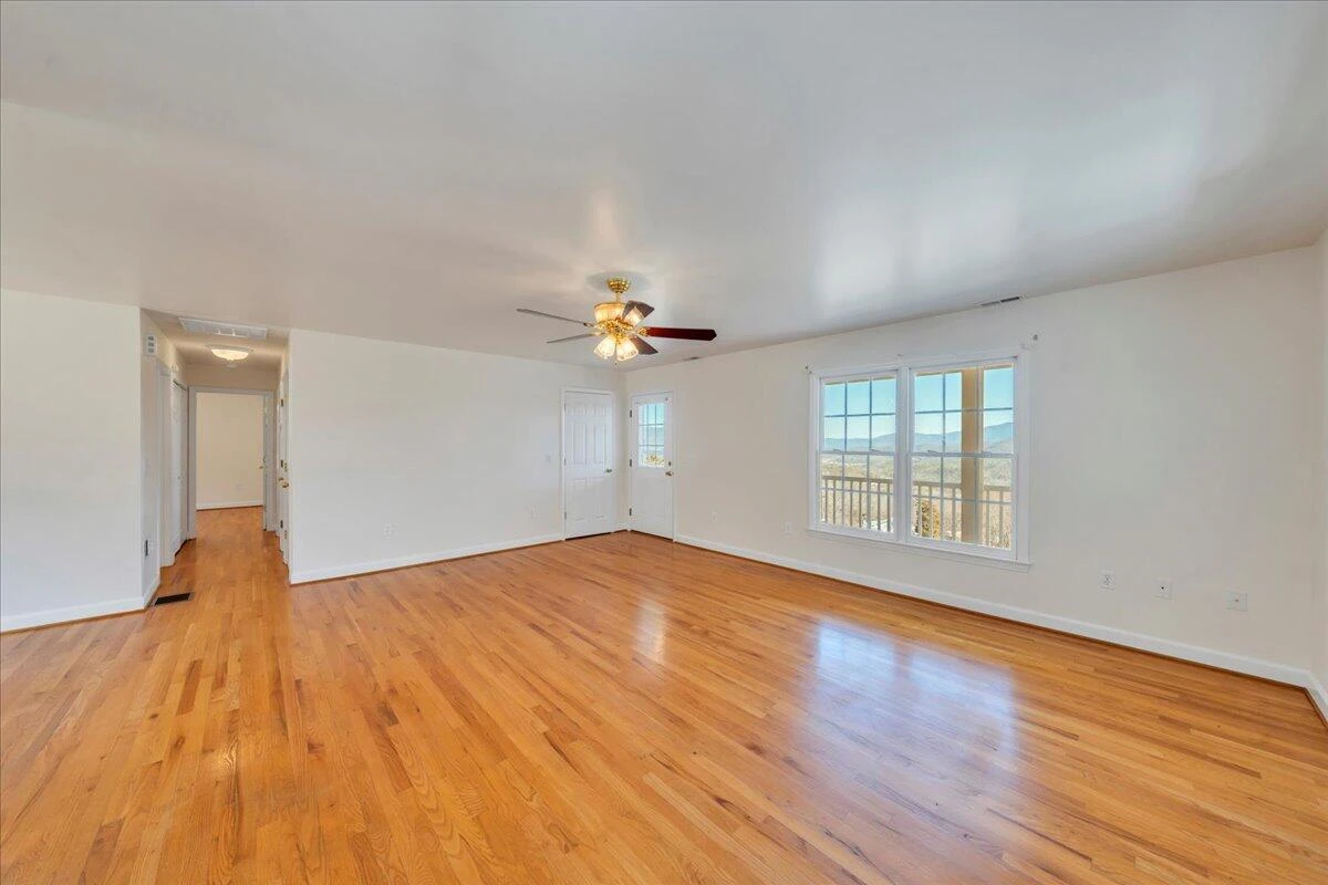 2534 Paris Mountain RD - Photo 11