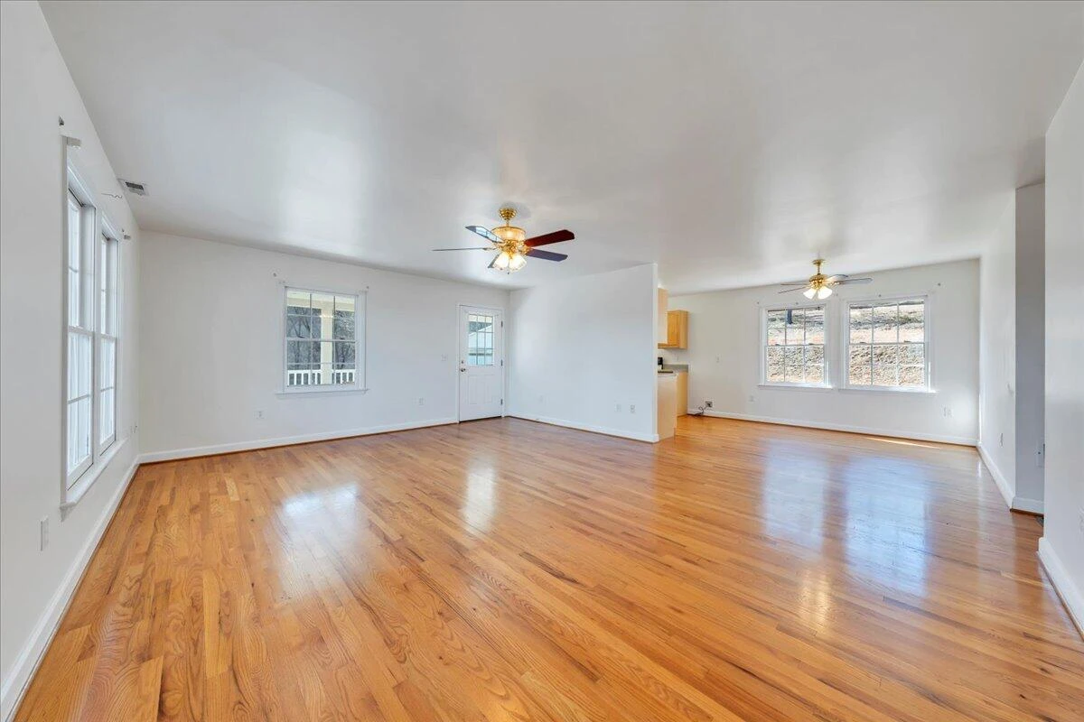 2534 Paris Mountain RD - Photo 14