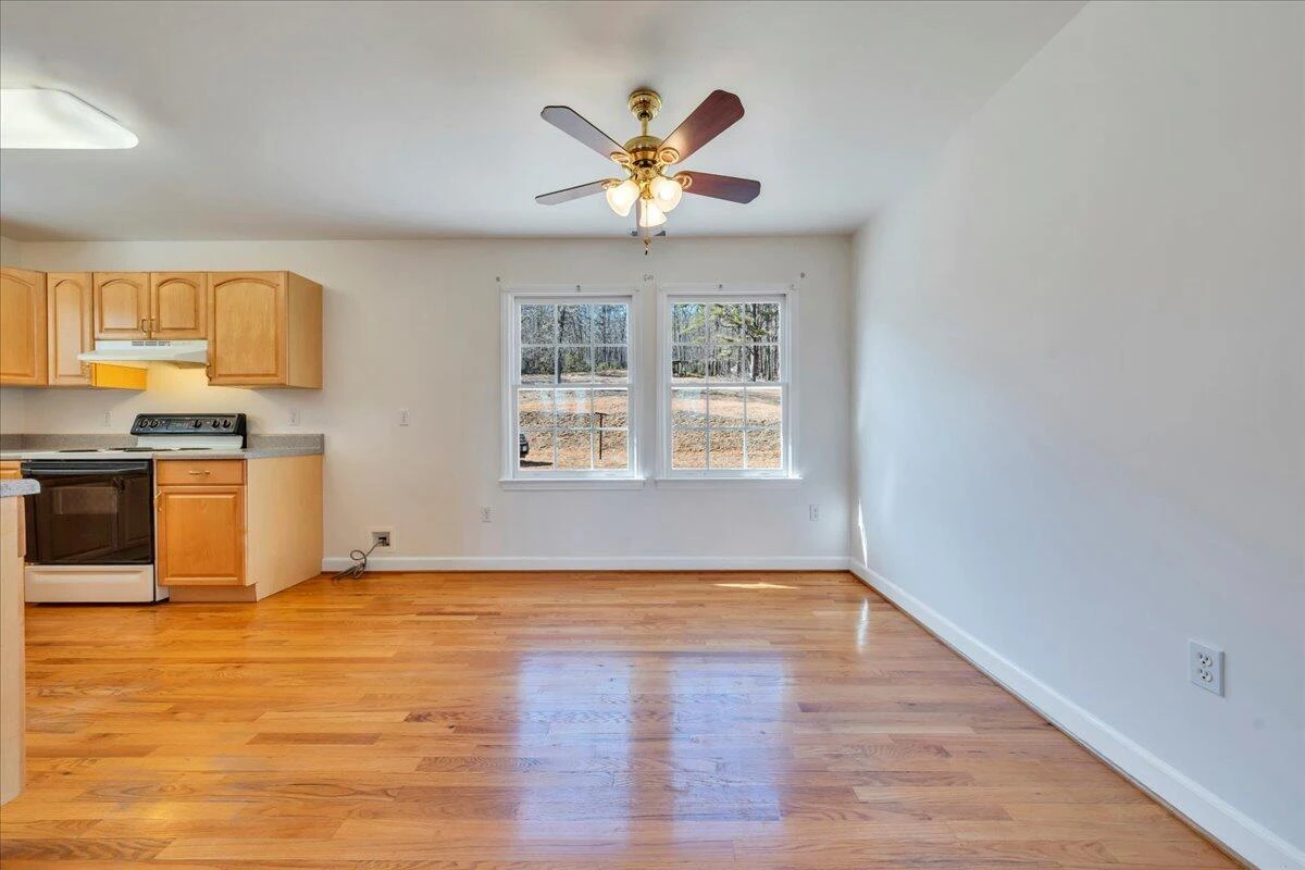 2534 Paris Mountain RD - Photo 15