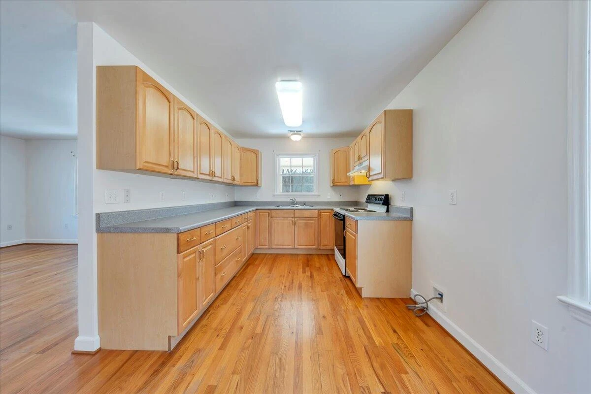 2534 Paris Mountain RD - Photo 17