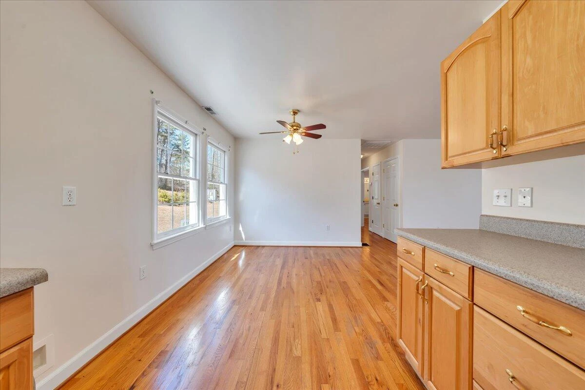 2534 Paris Mountain RD - Photo 18
