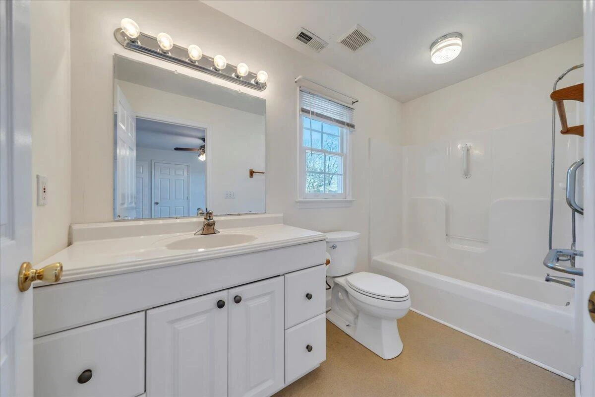 2534 Paris Mountain RD - Photo 21