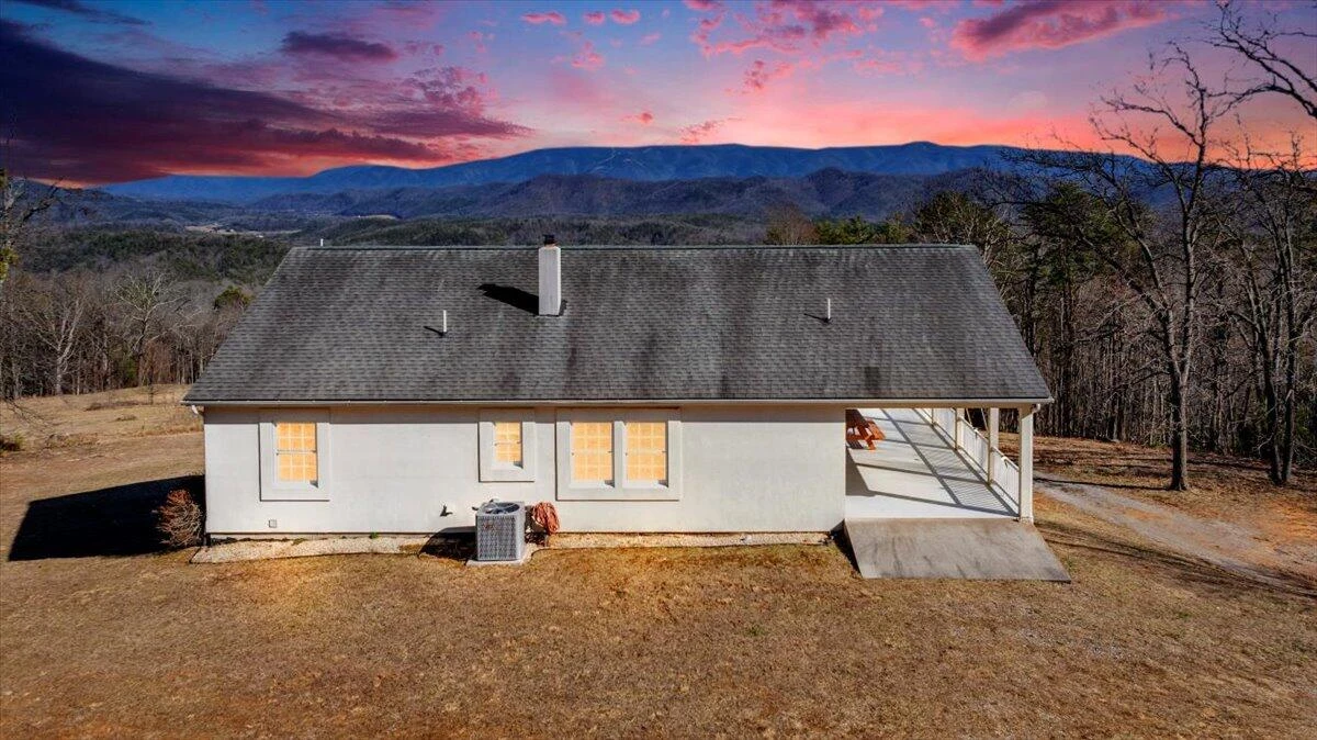 2534 Paris Mountain RD - Photo 3