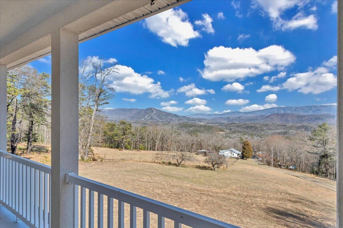 2534 Paris Mountain RD - Photo 37