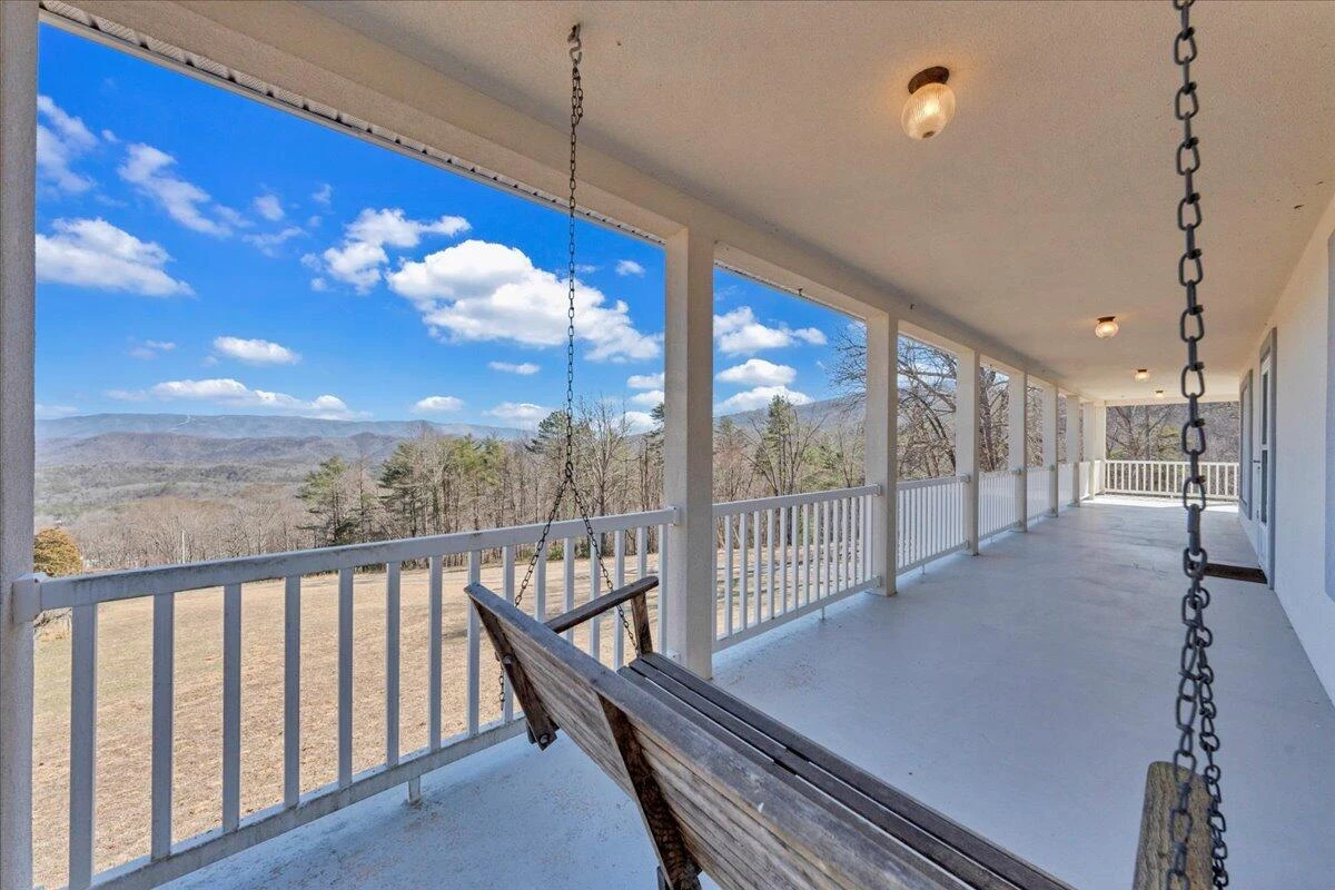 2534 Paris Mountain RD - Photo 39