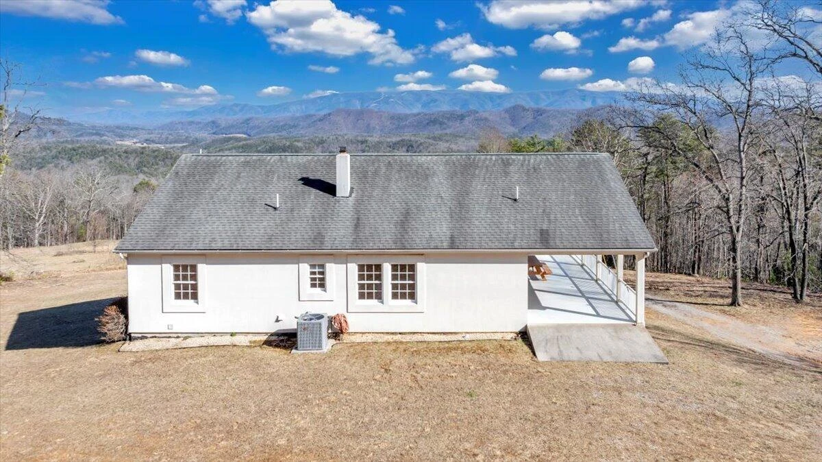 2534 Paris Mountain RD - Photo 4