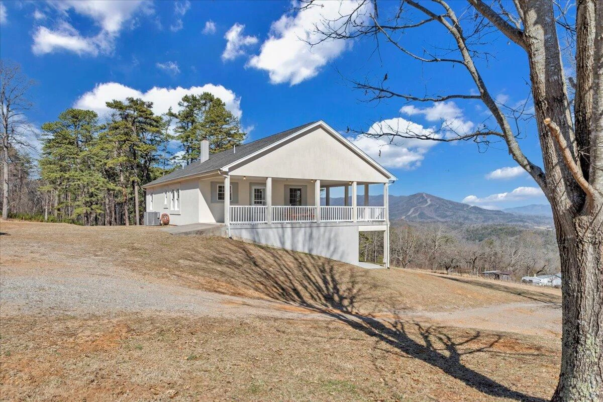 2534 Paris Mountain RD - Photo 47