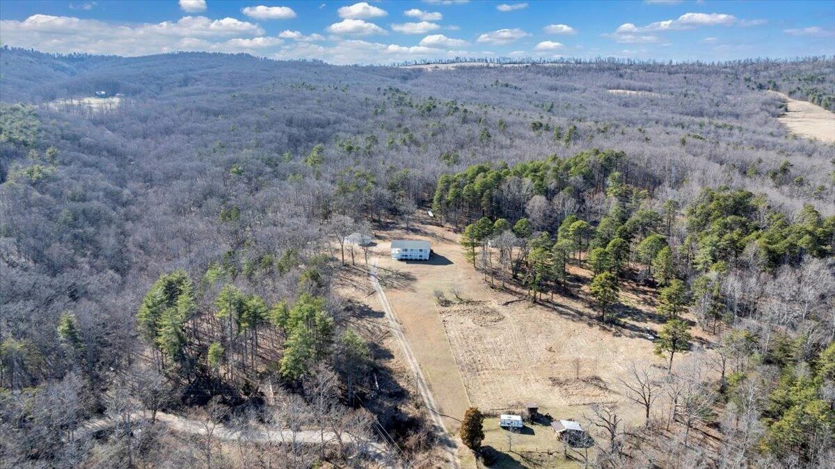 2534 Paris Mountain RD - Photo 67