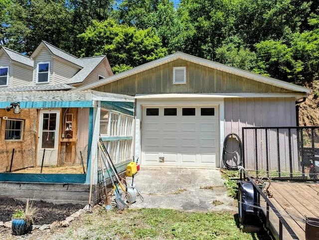 221 Camp Creek RD NW - Photo 3