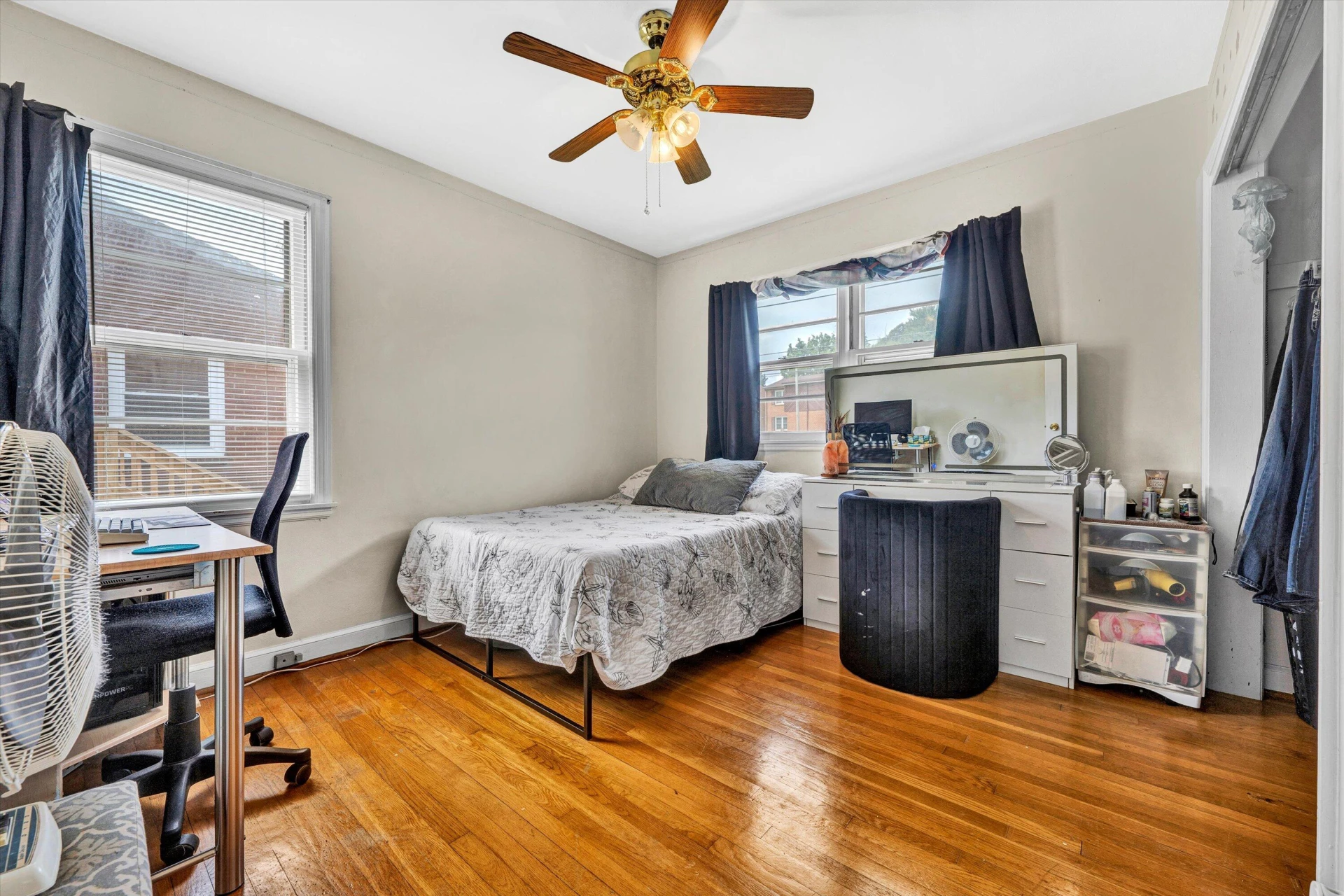 3843 Plantation RD NE - Photo 15