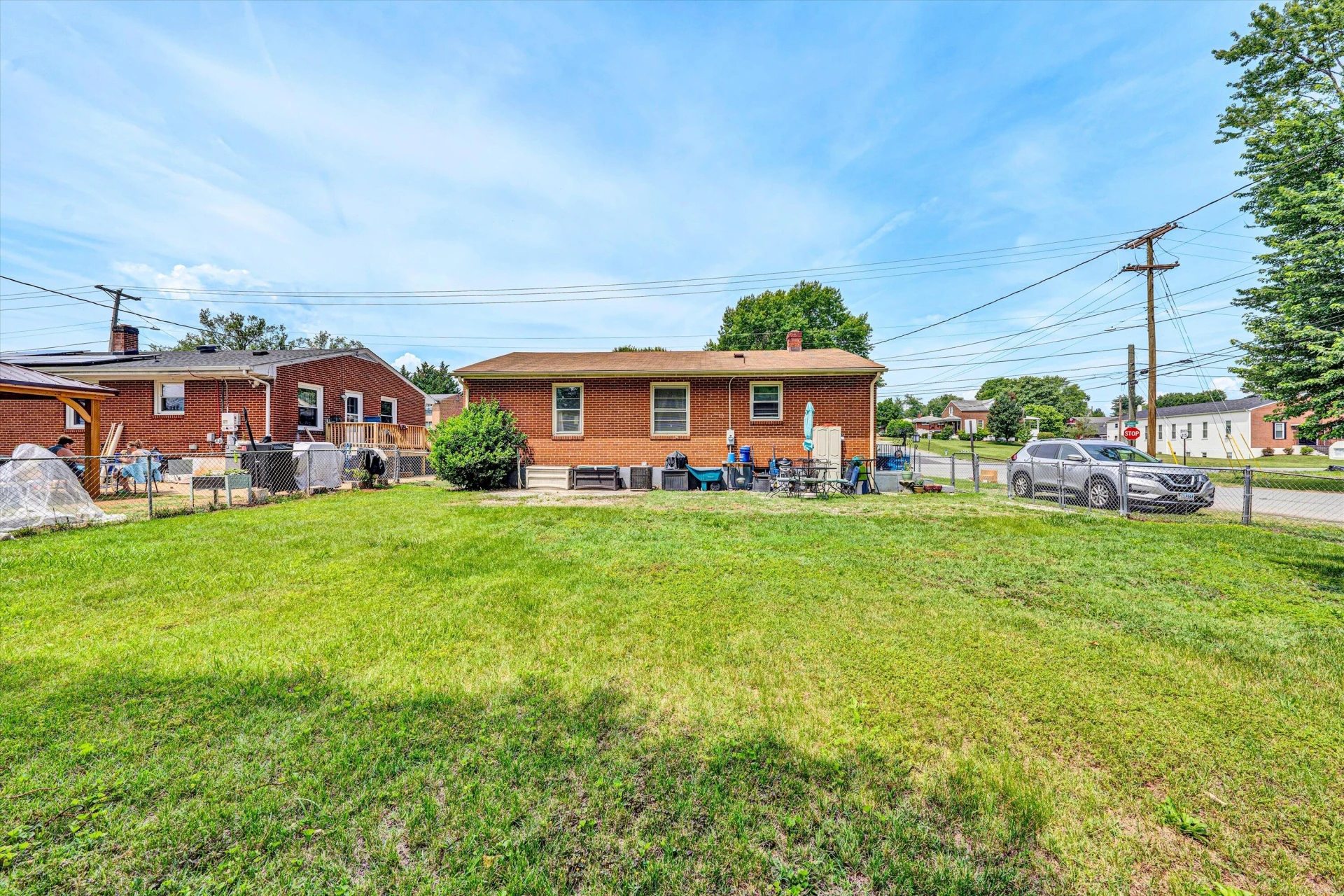 3843 Plantation RD NE - Photo 22