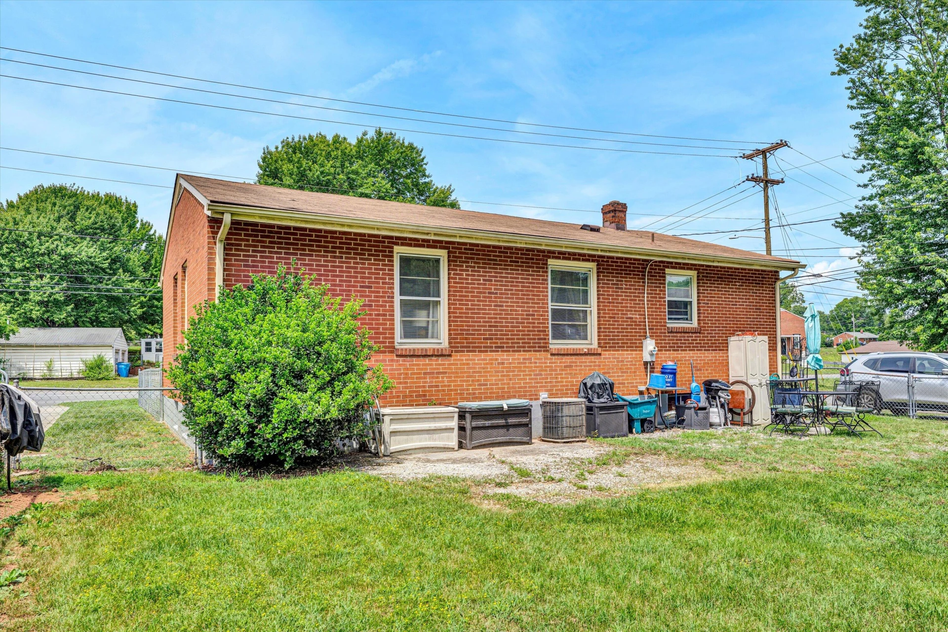 3843 Plantation RD NE - Photo 24
