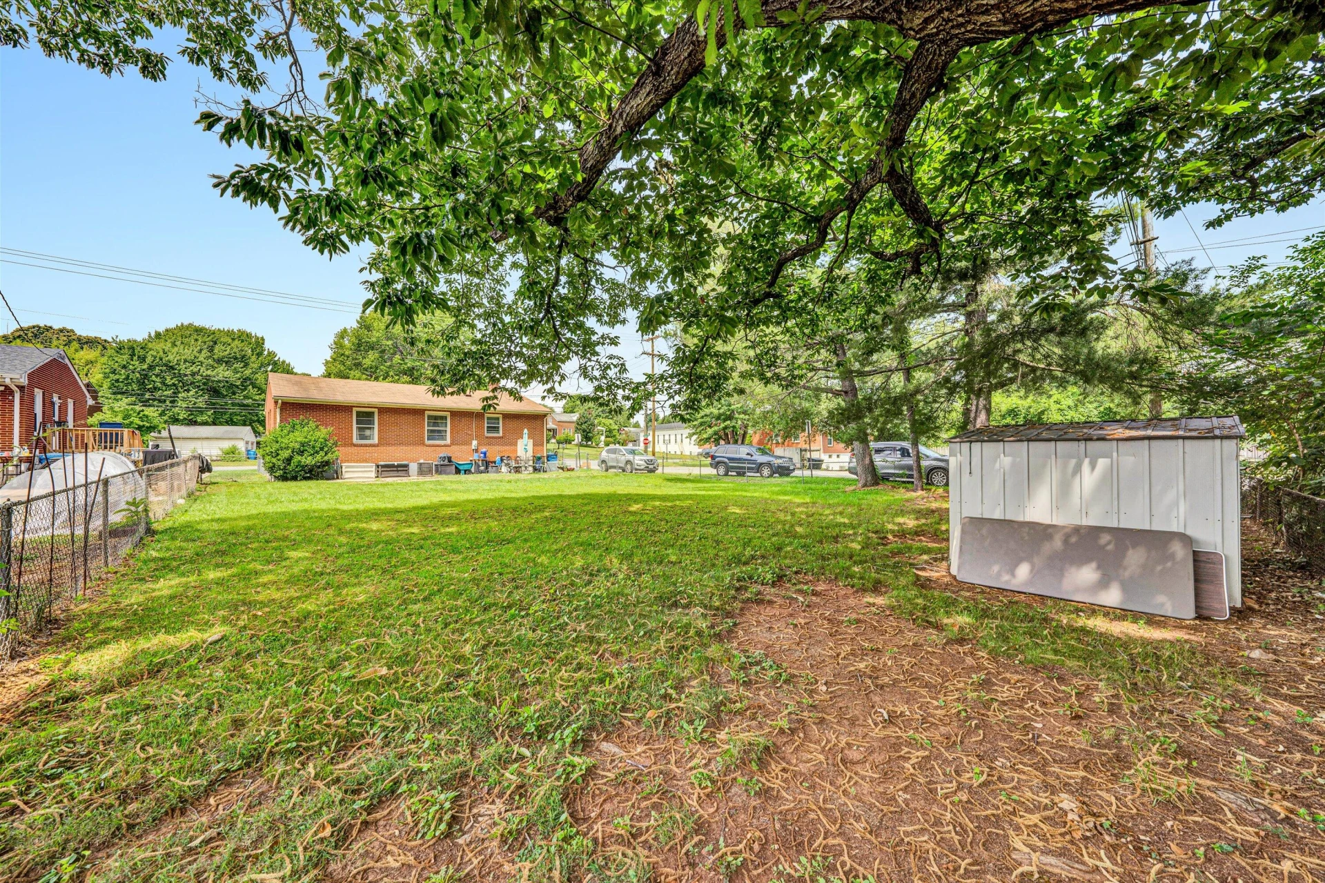 3843 Plantation RD NE - Photo 26