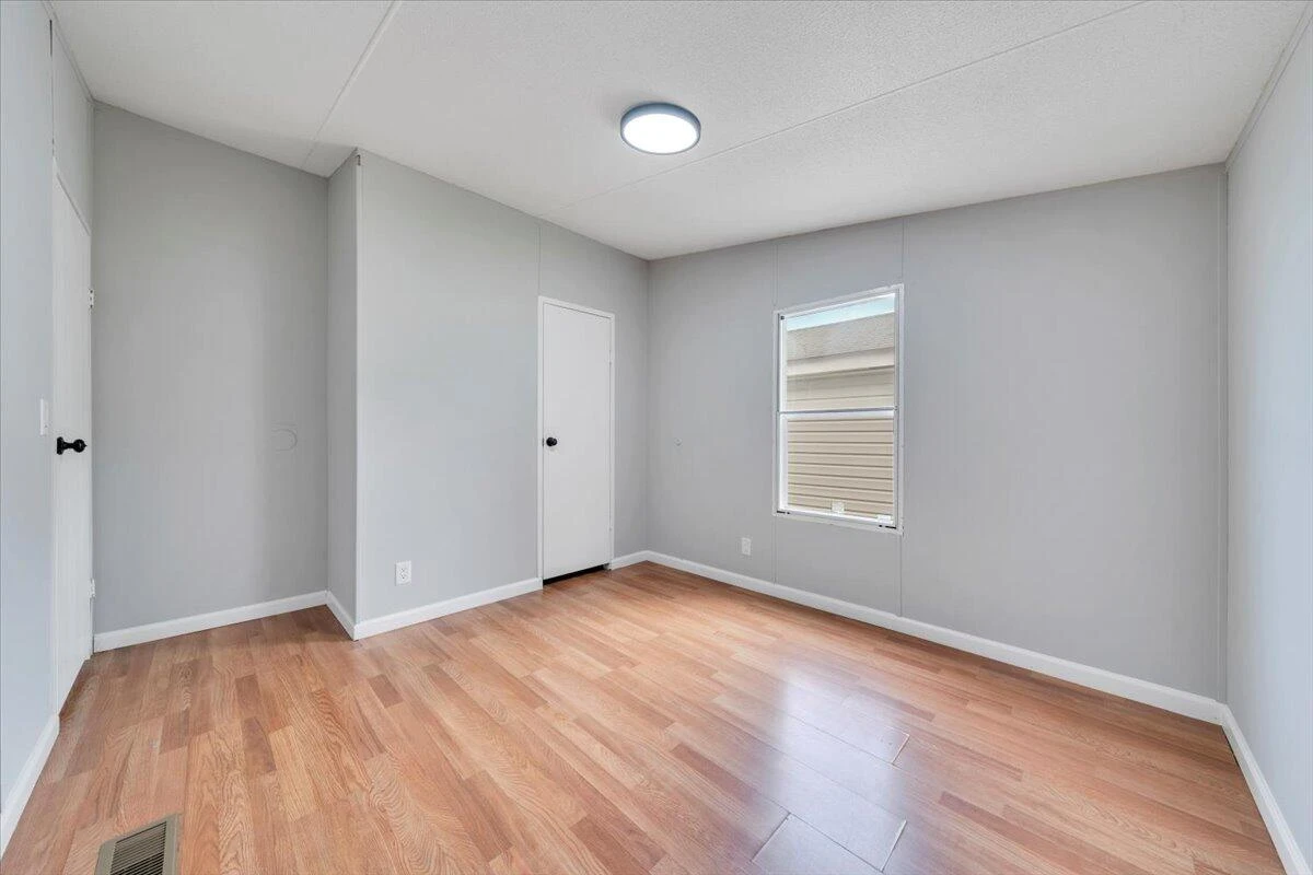 1631 Blue Spruce DR - Photo 17