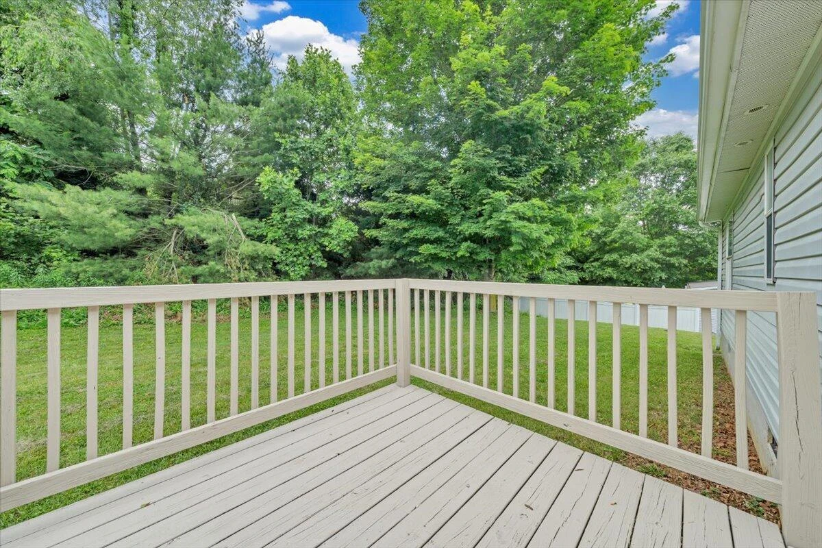 1631 Blue Spruce DR - Photo 20