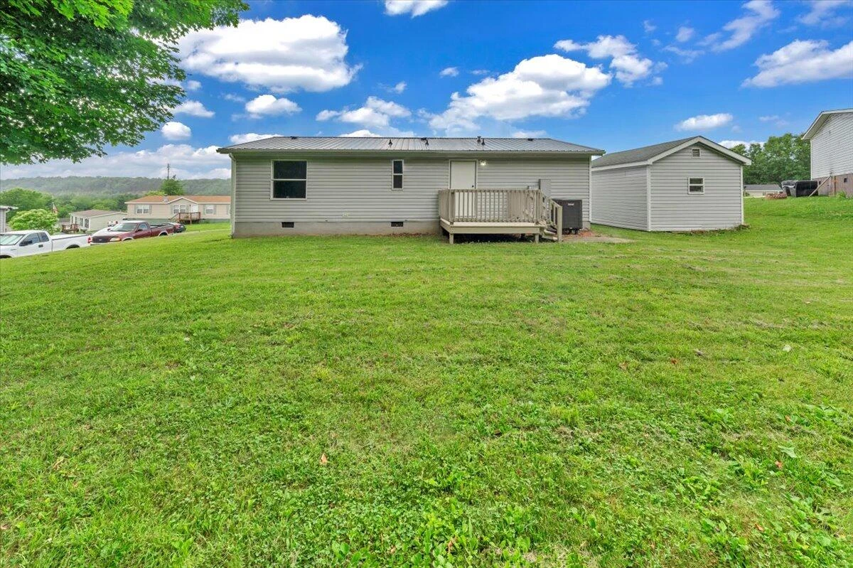 1631 Blue Spruce DR - Photo 23