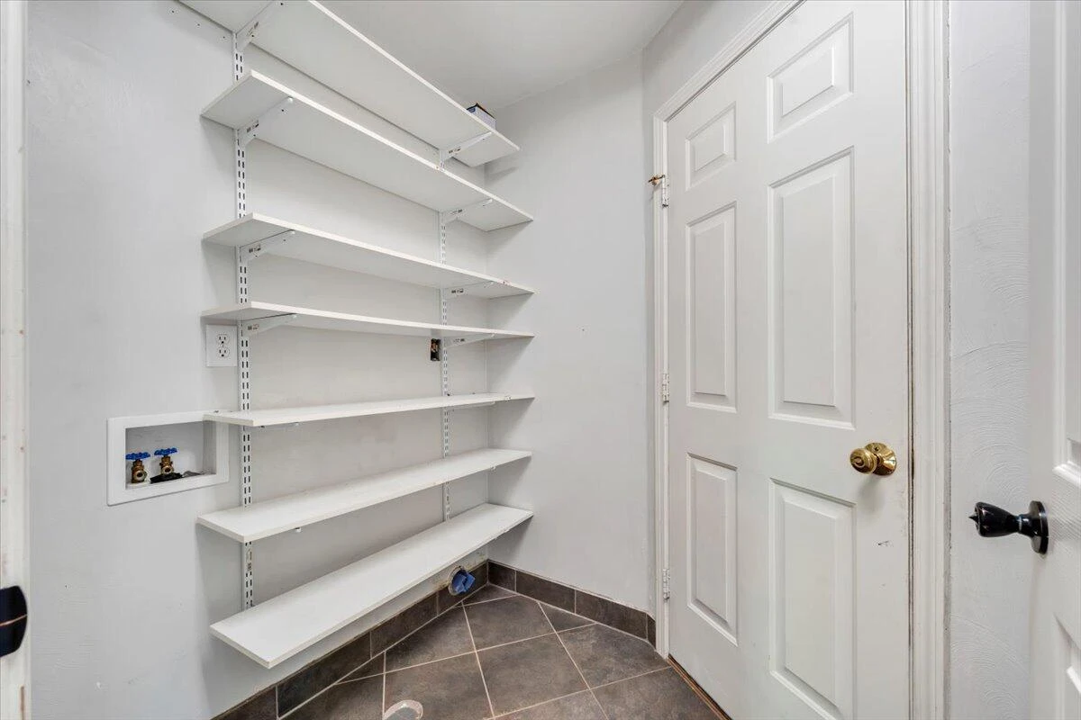 6061 Chagall DR - Photo 24