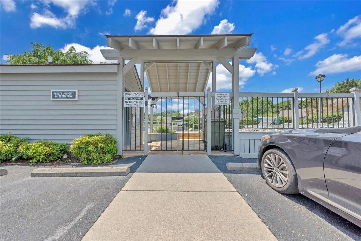 2404 Post Oak RD - Photo 34