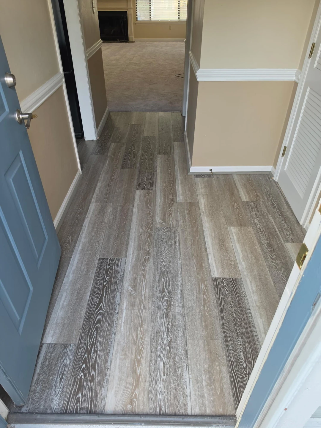 2404 Post Oak RD - Photo 2