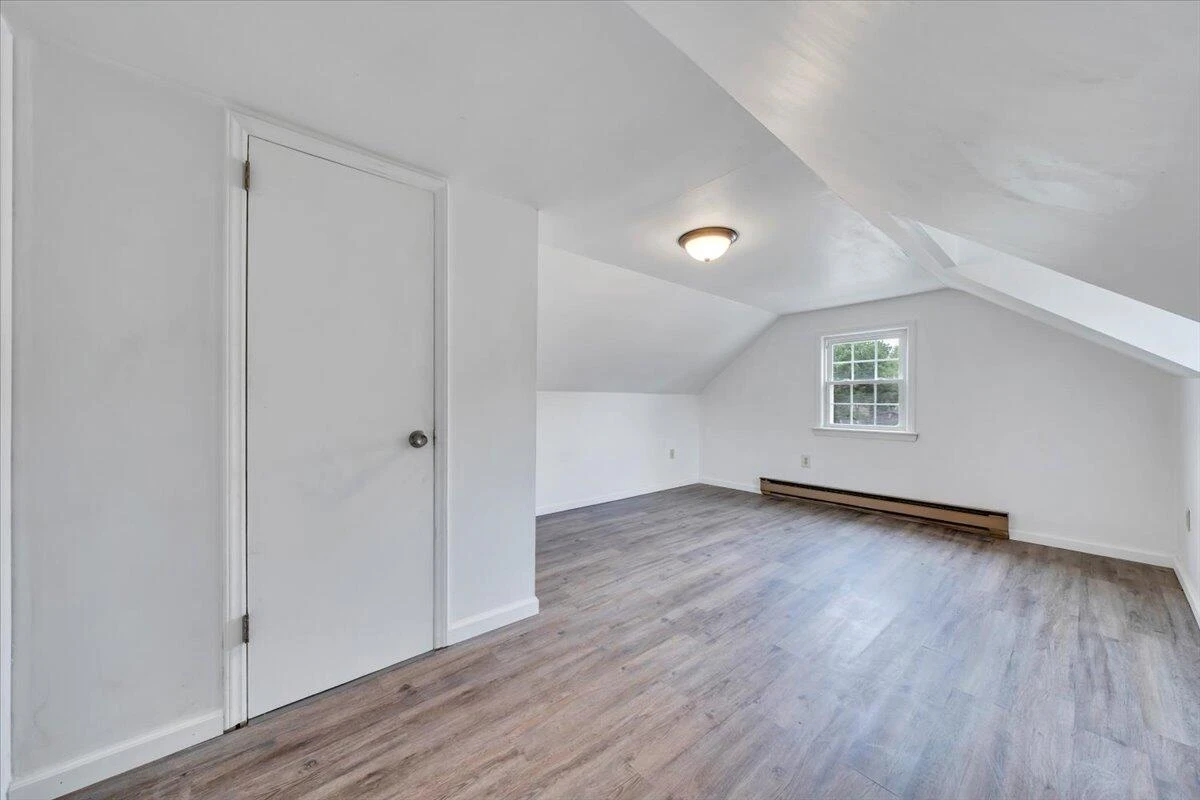 2637 Cornell DR NW - Photo 10