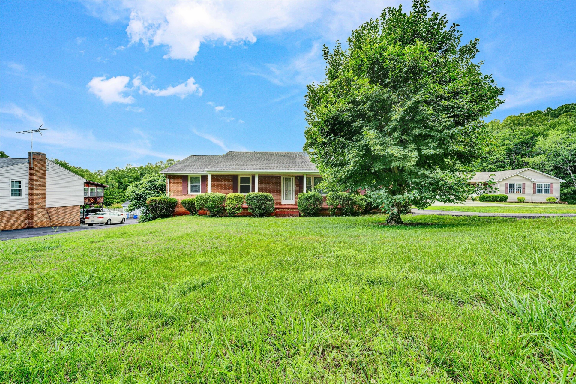 380 Lakeshore Terrace RD - Photo 21