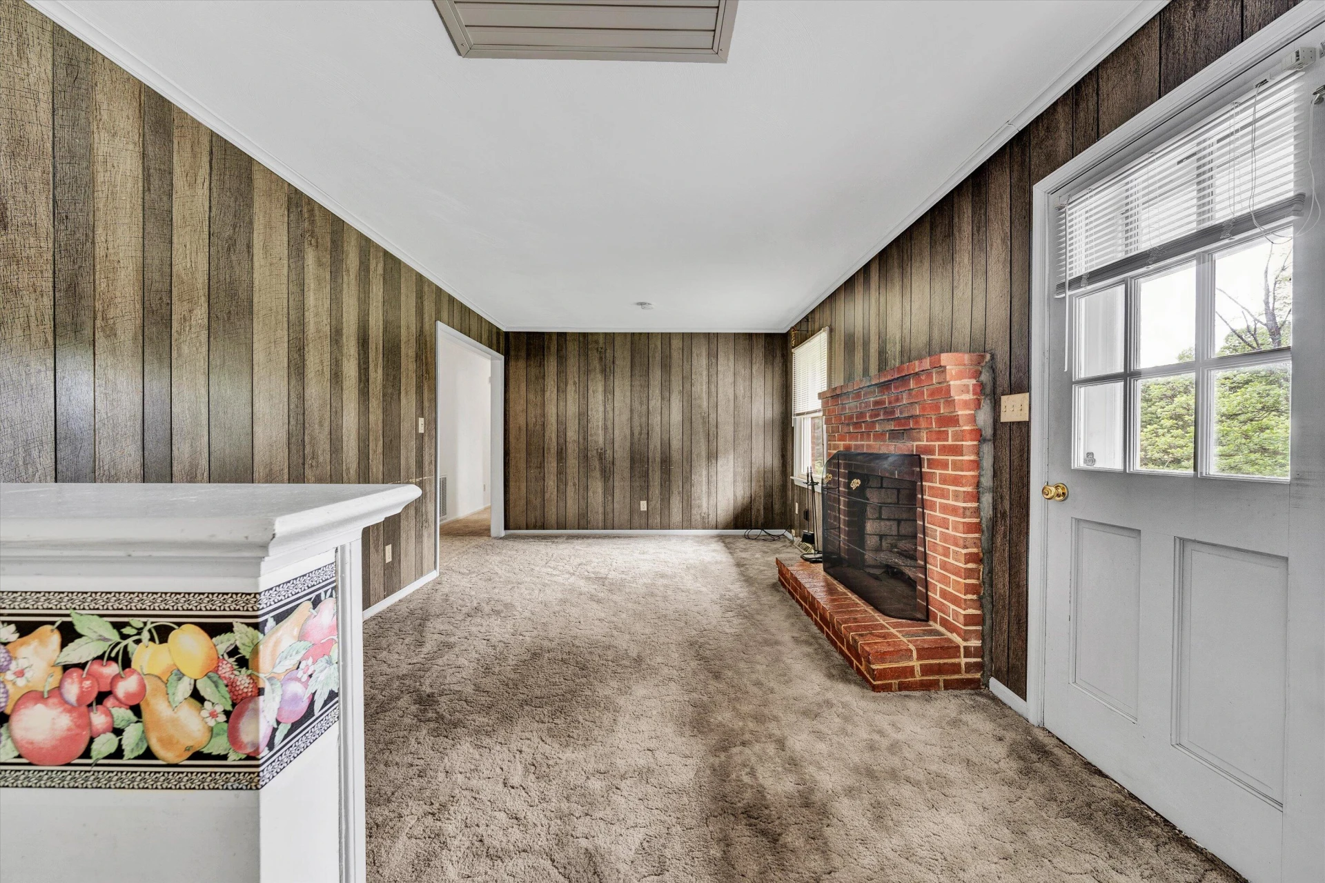 380 Lakeshore Terrace RD - Photo 4