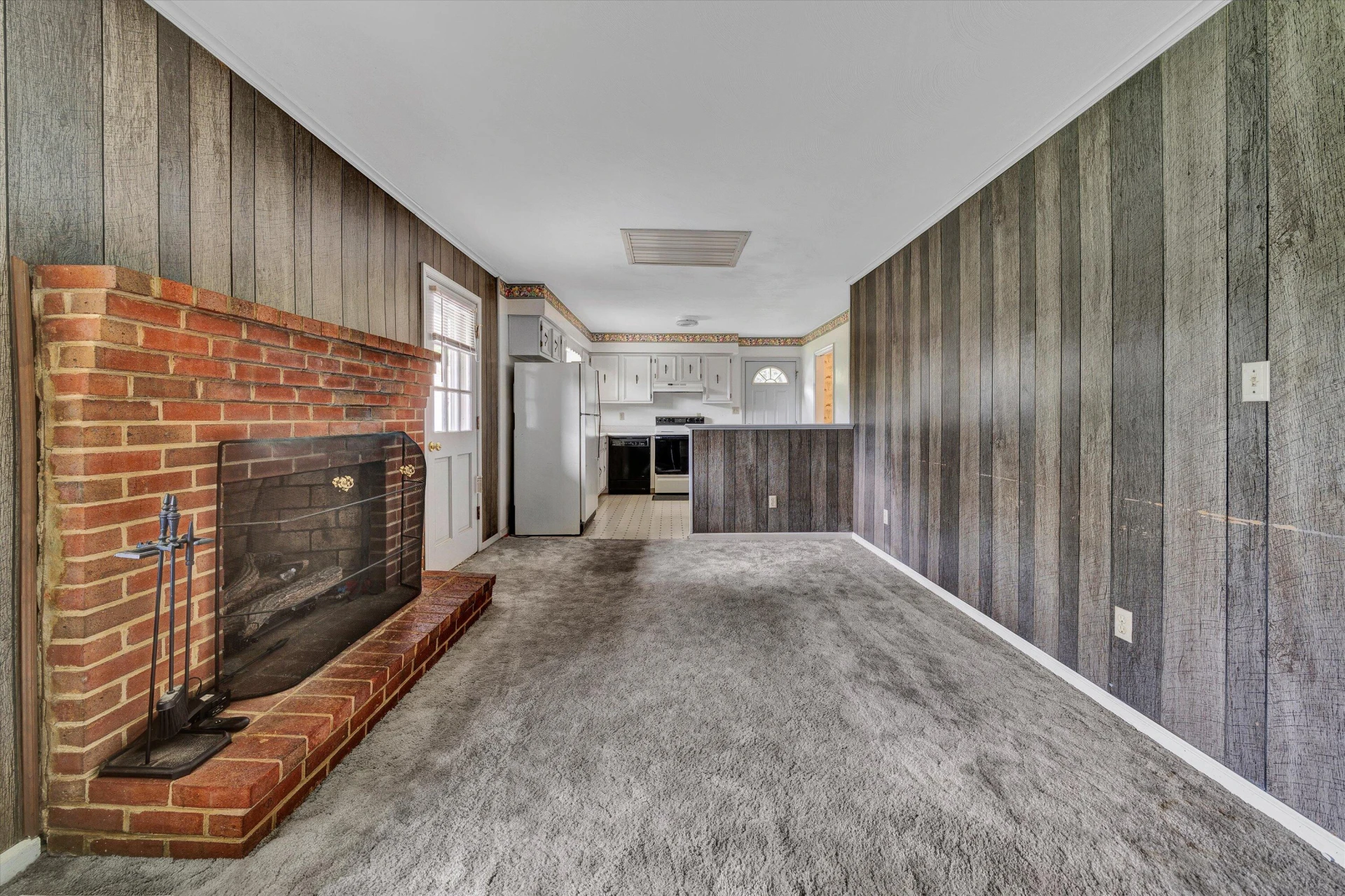 380 Lakeshore Terrace RD - Photo 6