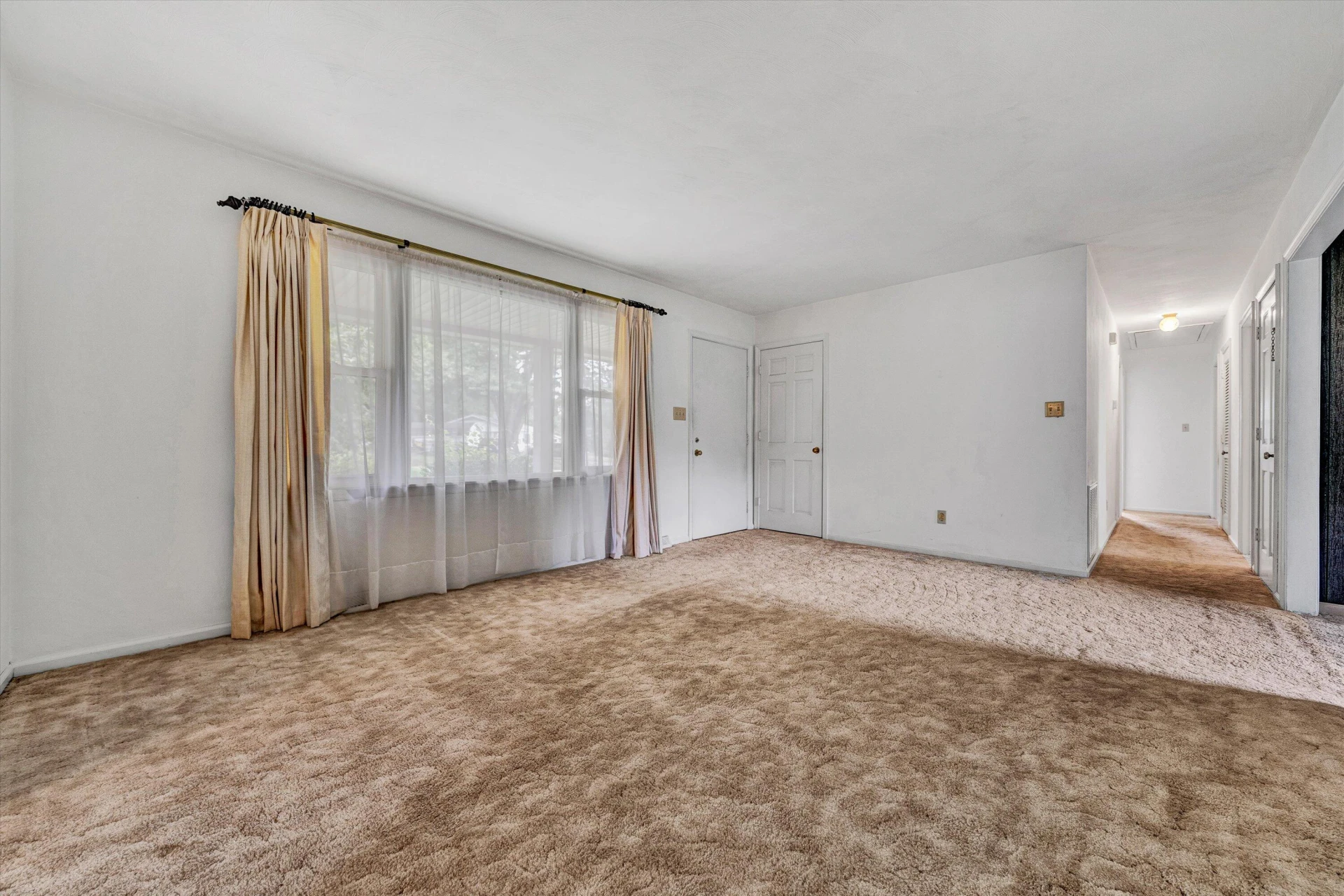 380 Lakeshore Terrace RD - Photo 9